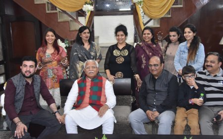 मुख्यमंत्री ने भारती परिवार को दी बेटियों के विवाह की अग्रिम शुभकामनाएं