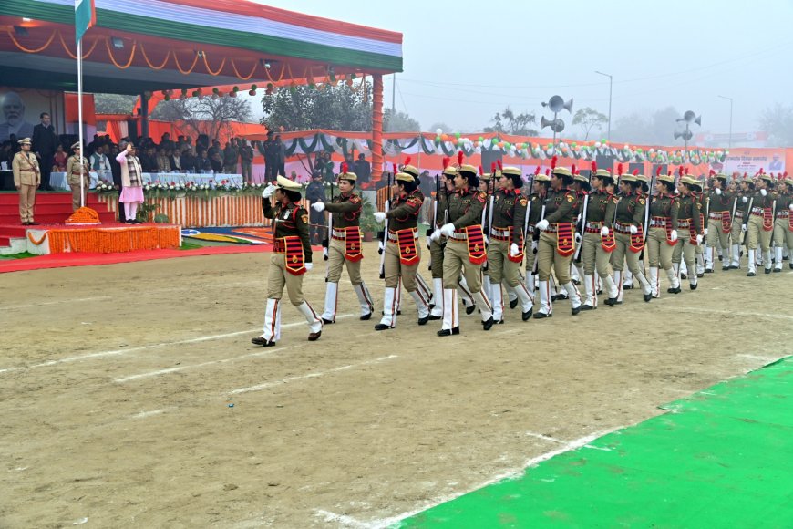 मुख्यमंत्री ने करनाल में गणतंत्र दिवस पर किया ध्वजारोहण