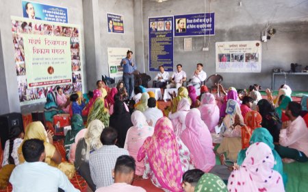 बड़ा गांव में दिव्यांगजनों को उनके वोट के अधिकार के महत्व बारे किया जागरूक