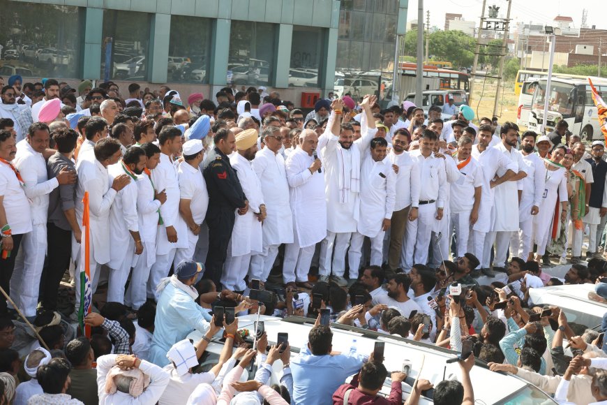 दिव्यांशु बुद्धिराजा का करनाल लोकसभा सीट से और त्रिलोचन सिंह का विधानसभा सीट पर हो रहे उप चुनाव के लिए नामांकन करवाने पहुंचे भूपेंद्र सिंह हुड्डा