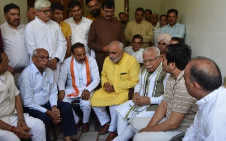 केंद्रीय मंत्री ने लेफ्टिनेंट विनय नरवाल के निधन पर प्रकट किया गहरा दु:ख, शोकाकुल परिवार को दी सांत्वना